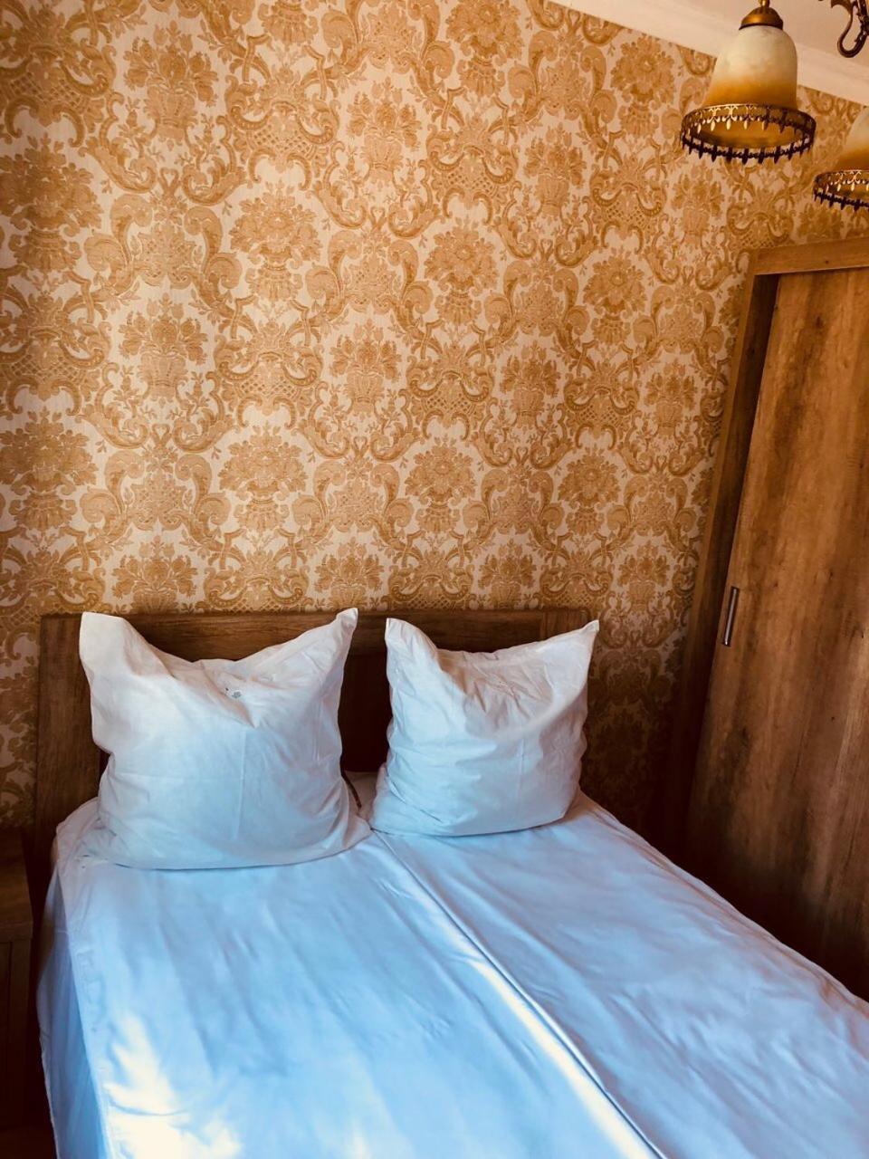 Apartment Old Koutaïssi Extérieur photo